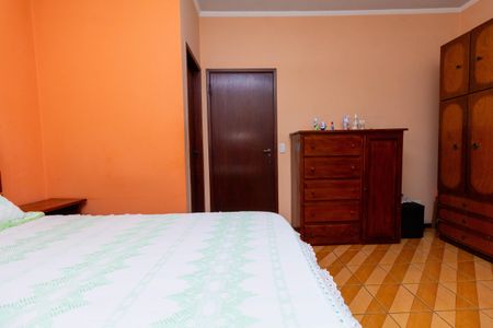 Casa à venda com 175m², 3 quartos e 2 vagas Casa à venda com 175m², 3 quartos e 2 vagasQuarto 3