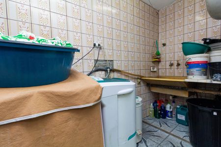 Casa à venda com 175m², 3 quartos e 2 vagas Casa à venda com 175m², 3 quartos e 2 vagasÁrea de Serviço