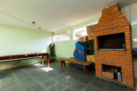 Casa à venda com 175m², 3 quartos e 2 vagas Casa à venda com 175m², 3 quartos e 2 vagasÁrea de Serviço