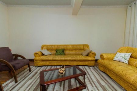 Casa à venda com 175m², 3 quartos e 2 vagas Casa à venda com 175m², 3 quartos e 2 vagasSala