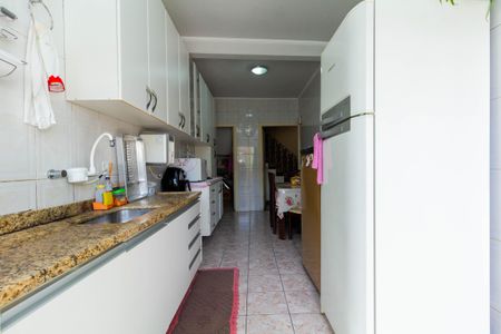 Casa à venda com 175m², 3 quartos e 2 vagas Casa à venda com 175m², 3 quartos e 2 vagasCozinha