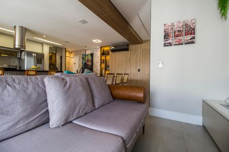 Apartamento à venda com 110m², 2 quartos e 4 vagasSala de TV