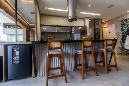 Apartamento à venda com 110m², 2 quartos e 4 vagasCozinha