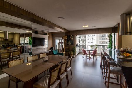 Apartamento à venda com 110m², 2 quartos e 4 vagasSala de Jantar