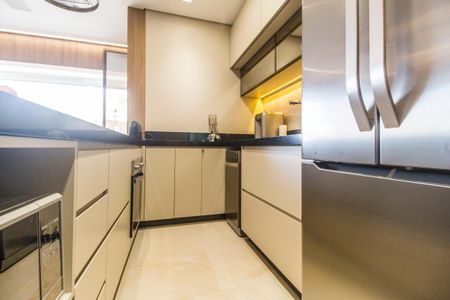 Apartamento à venda com 110m², 2 quartos e 4 vagasCozinha