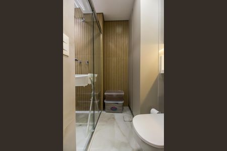 Apartamento à venda com 110m², 2 quartos e 4 vagasBanheiro da Suíte 2