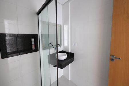 Apartamento à venda com 41m², 2 quartos e sem vagaBanheiro