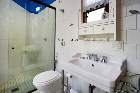 Casa à venda com 650m², 5 quartos e 4 vagasBanheiro da Suíte 3