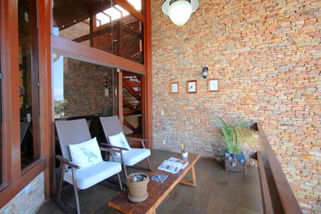 Casa à venda com 650m², 5 quartos e 4 vagasVaranda da Sala