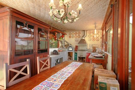 Casa à venda com 650m², 5 quartos e 4 vagasEspaço Gourmet