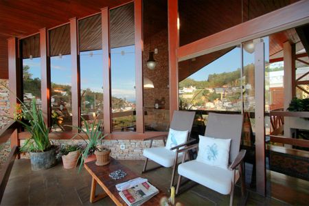 Casa à venda com 650m², 5 quartos e 4 vagasVaranda da Sala