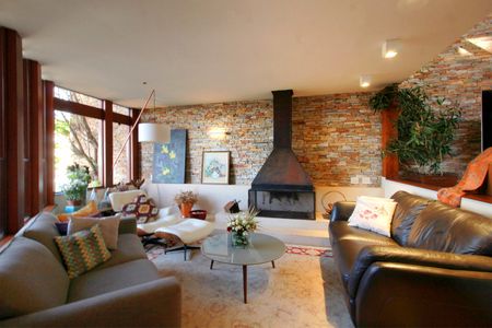 Casa à venda com 650m², 5 quartos e 4 vagasSala de Estar 2