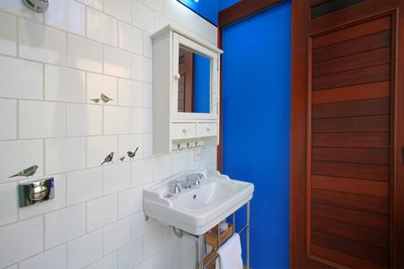 Casa à venda com 650m², 5 quartos e 4 vagasBanheiro da Suíte 3