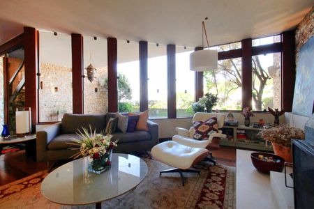 Casa à venda com 650m², 5 quartos e 4 vagasSala de Estar 2