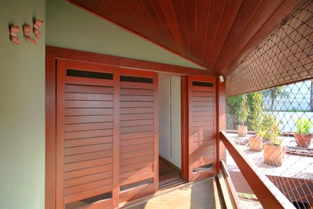 Casa à venda com 650m², 5 quartos e 4 vagasVaranda da Suite Master