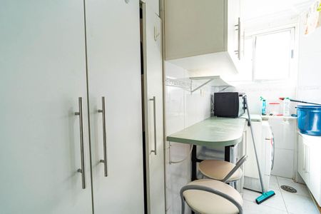 Cozinha de apartamento à venda com 2 quartos, 57m² em Bela Vista, São Paulo