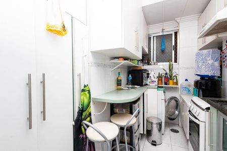 Apartamento à venda com 57m², 2 quartos e sem vaga Apartamento à venda com 57m², 2 quartos e sem vagaCozinha