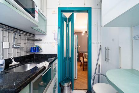 Apartamento à venda com 57m², 2 quartos e sem vaga Apartamento à venda com 57m², 2 quartos e sem vagaCozinha