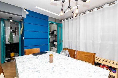 Apartamento à venda com 57m², 2 quartos e sem vaga Apartamento à venda com 57m², 2 quartos e sem vagaSala