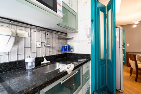 Cozinha de apartamento à venda com 2 quartos, 57m² em Bela Vista, São Paulo