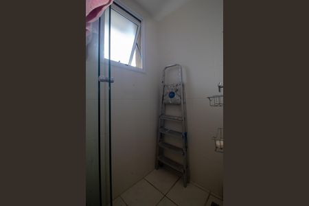 Casa à venda com 184m², 3 quartos e 2 vagasBanheiro 