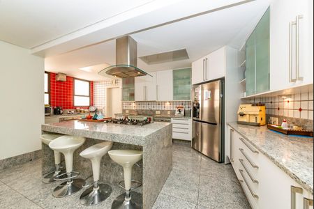 Apartamento à venda com 486m², 4 quartos e 5 vagasCozinha