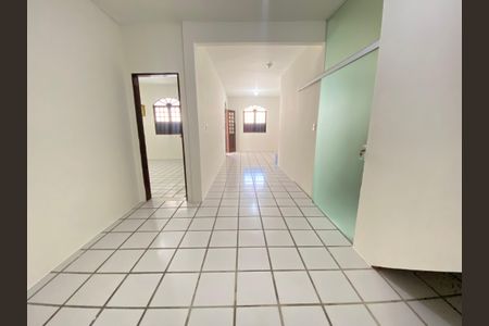 Casa para alugar com 160m², 3 quartos e 2 vagas Casa para alugar com 160m², 3 quartos e 2 vagasSala