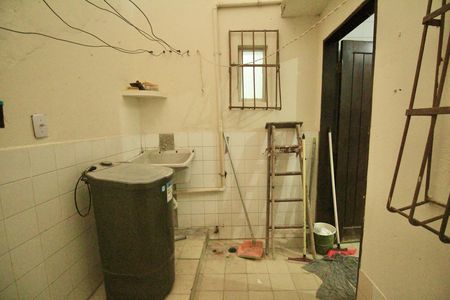 Casa para alugar com 160m², 3 quartos e 2 vagas Casa para alugar com 160m², 3 quartos e 2 vagasCozinha e Área de Serviço