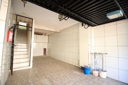 Casa para alugar com 160m², 3 quartos e 2 vagas Casa para alugar com 160m², 3 quartos e 2 vagasGaragem