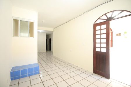 Casa para alugar com 160m², 3 quartos e 2 vagas Casa para alugar com 160m², 3 quartos e 2 vagasSala