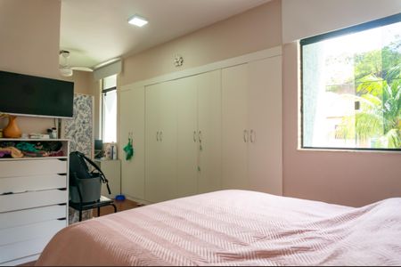 Casa para alugar com 250m², 4 quartos e 2 vagasSuíte 1