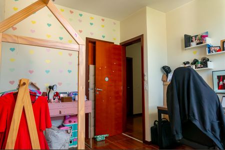 Casa para alugar com 250m², 4 quartos e 2 vagasSuíte 2