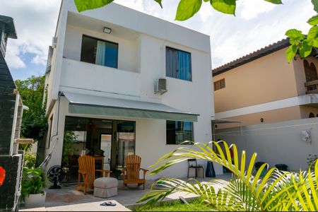 Casa para alugar com 250m², 4 quartos e 2 vagasQuintal