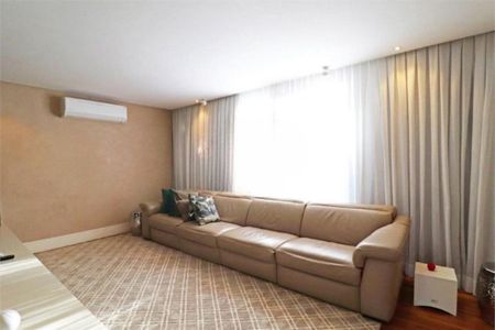 Casa à venda com 358m², 3 quartos e 5 vagas Casa à venda com 358m², 3 quartos e 5 vagasFoto 15