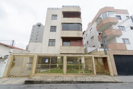 Apartamento à venda com 193m², 3 quartos e 2 vagasFachada