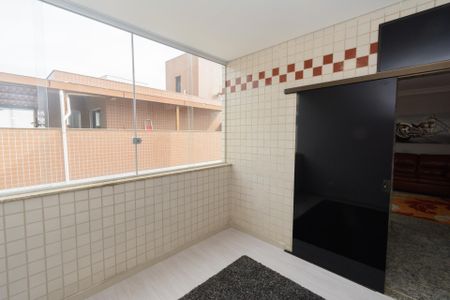 Apartamento à venda com 193m², 3 quartos e 2 vagasQuarto 