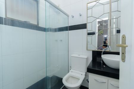 Apartamento à venda com 193m², 3 quartos e 2 vagasBanheiro da Suíte 1