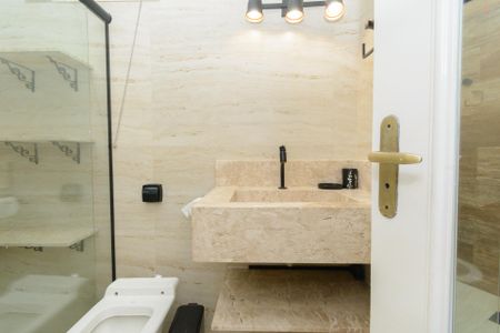 Apartamento à venda com 193m², 3 quartos e 2 vagasBanheiro da Suíte 2