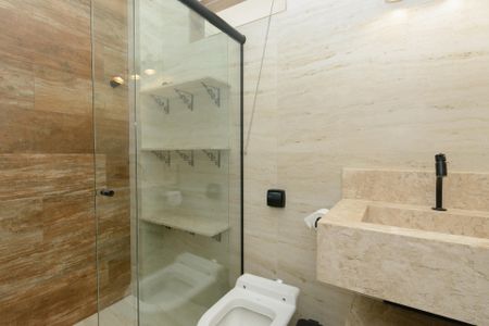 Apartamento à venda com 193m², 3 quartos e 2 vagasBanheiro da Suíte 2