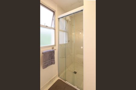 Apartamento para alugar com 103m², 2 quartos e 1 vaga Apartamento para alugar com 103m², 2 quartos e 1 vagaBanheiro