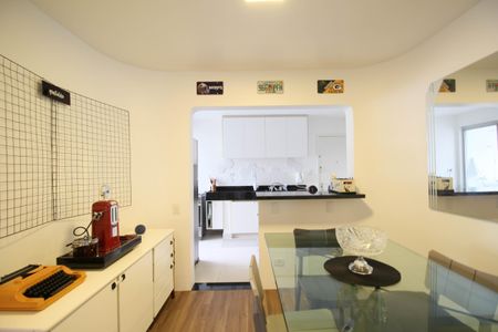 Apartamento para alugar com 103m², 2 quartos e 1 vaga Apartamento para alugar com 103m², 2 quartos e 1 vagaSala de Jantar