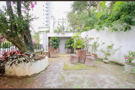 Apartamento para alugar com 103m², 2 quartos e 1 vaga Apartamento para alugar com 103m², 2 quartos e 1 vagaÁrea comum