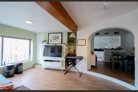 Apartamento para alugar com 103m², 2 quartos e 1 vaga Apartamento para alugar com 103m², 2 quartos e 1 vagaSala