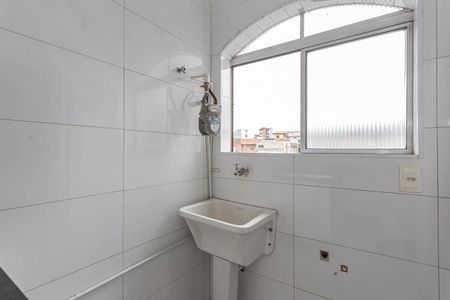 Apartamento para alugar com 65m², 2 quartos e 1 vagaÁrea de Serviço