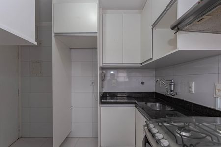 Apartamento para alugar com 65m², 2 quartos e 1 vagaCozinha