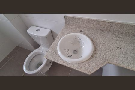 Apartamento à venda com 86m², 3 quartos e 2 vagasBanheiro da Suíte