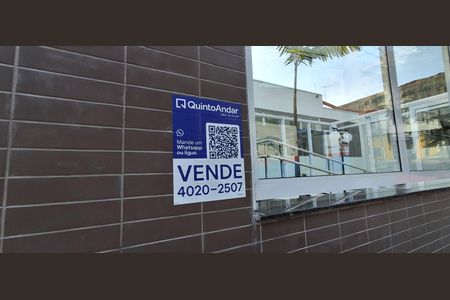 Apartamento à venda com 86m², 3 quartos e 2 vagasFachada e placa