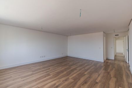 Apartamento à venda com 209m², 3 quartos e 3 vagasSuíte 1