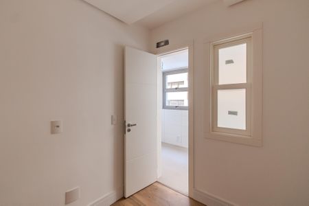 Apartamento à venda com 209m², 3 quartos e 3 vagasQuarto de Serviço