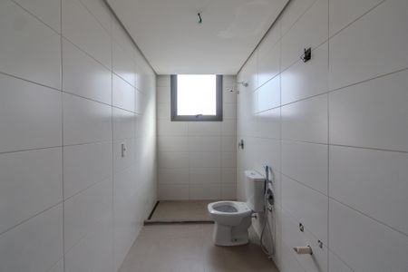 Apartamento à venda com 209m², 3 quartos e 3 vagasBanheiro Suíte 1